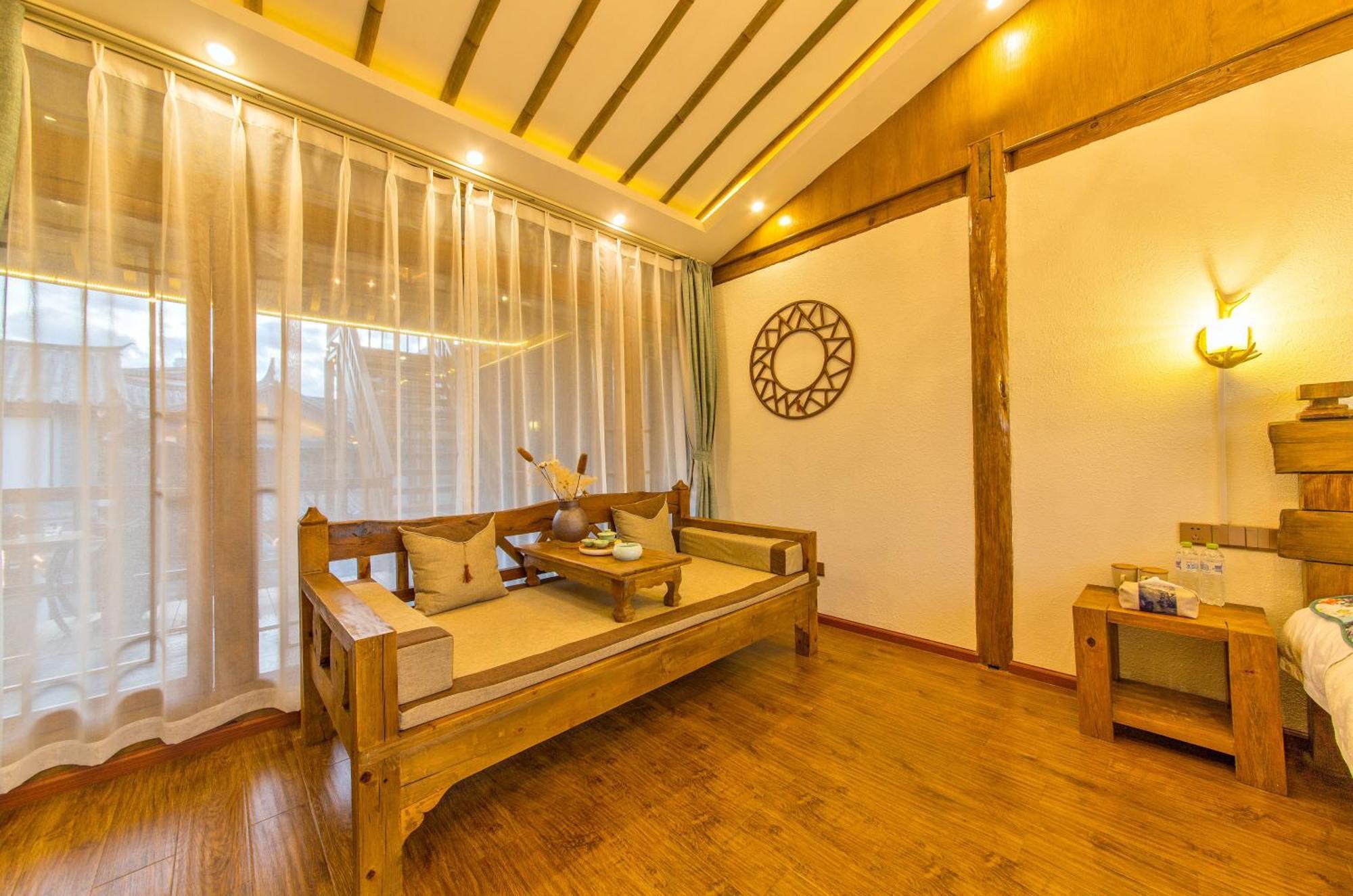 Nine'S Holiday Stay Lijiang  Bagian luar foto